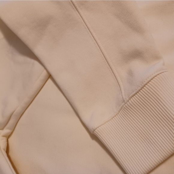 Calvin Klein Set - Picture 3 of 7